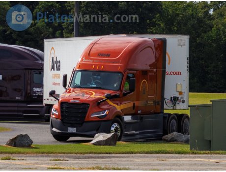 P1047332, Freightliner Cascadia