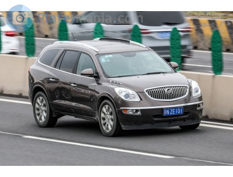 京N·ZE101, Buick Enclave