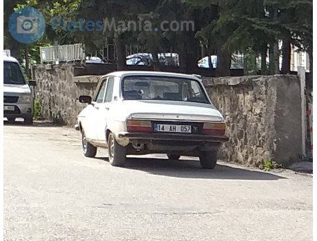 14 AH 057, Renault 12