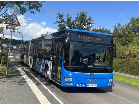 BKS MB 130, MAN Lion