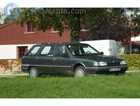 GB-735-DW, Renault 21