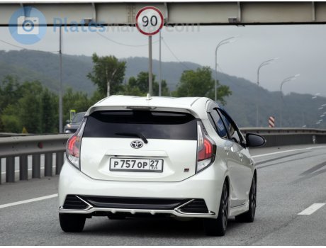 р757ор27, Toyota Aqua