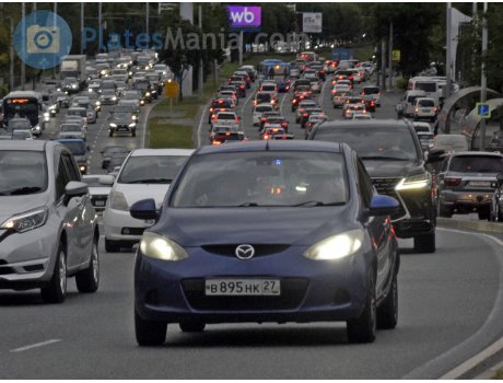 в895нк27, Mazda Demio