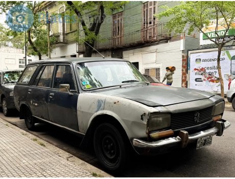 WGD 226, Peugeot 504