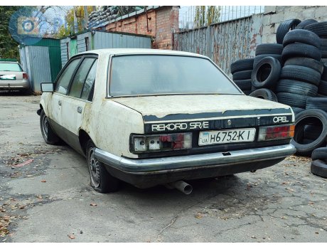 н 6752 КІ, Opel Rekord