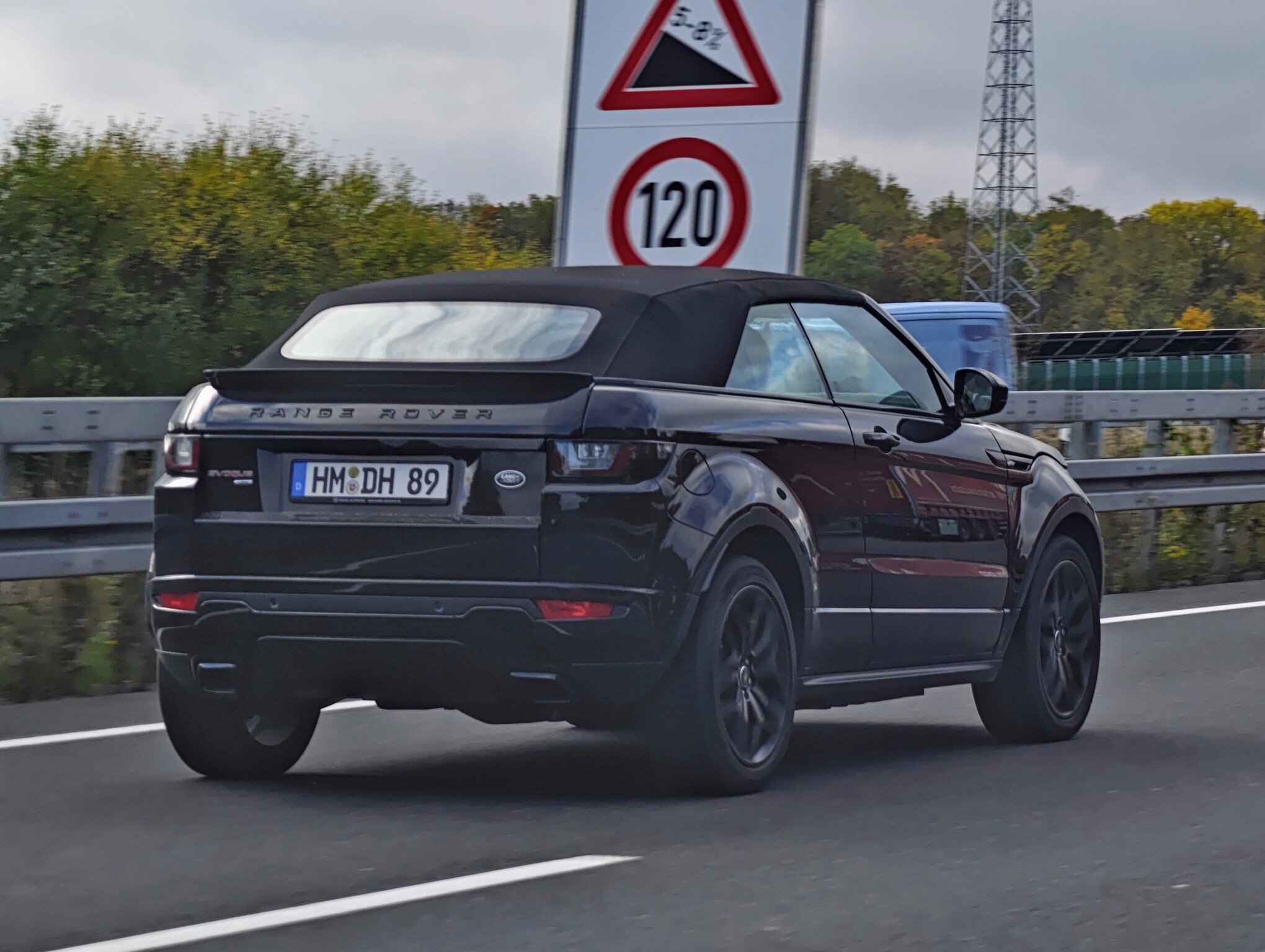 HM DH 89, Land Rover Range Rover Evoque 1st gen Convertible SUV (L538), 2016–2019