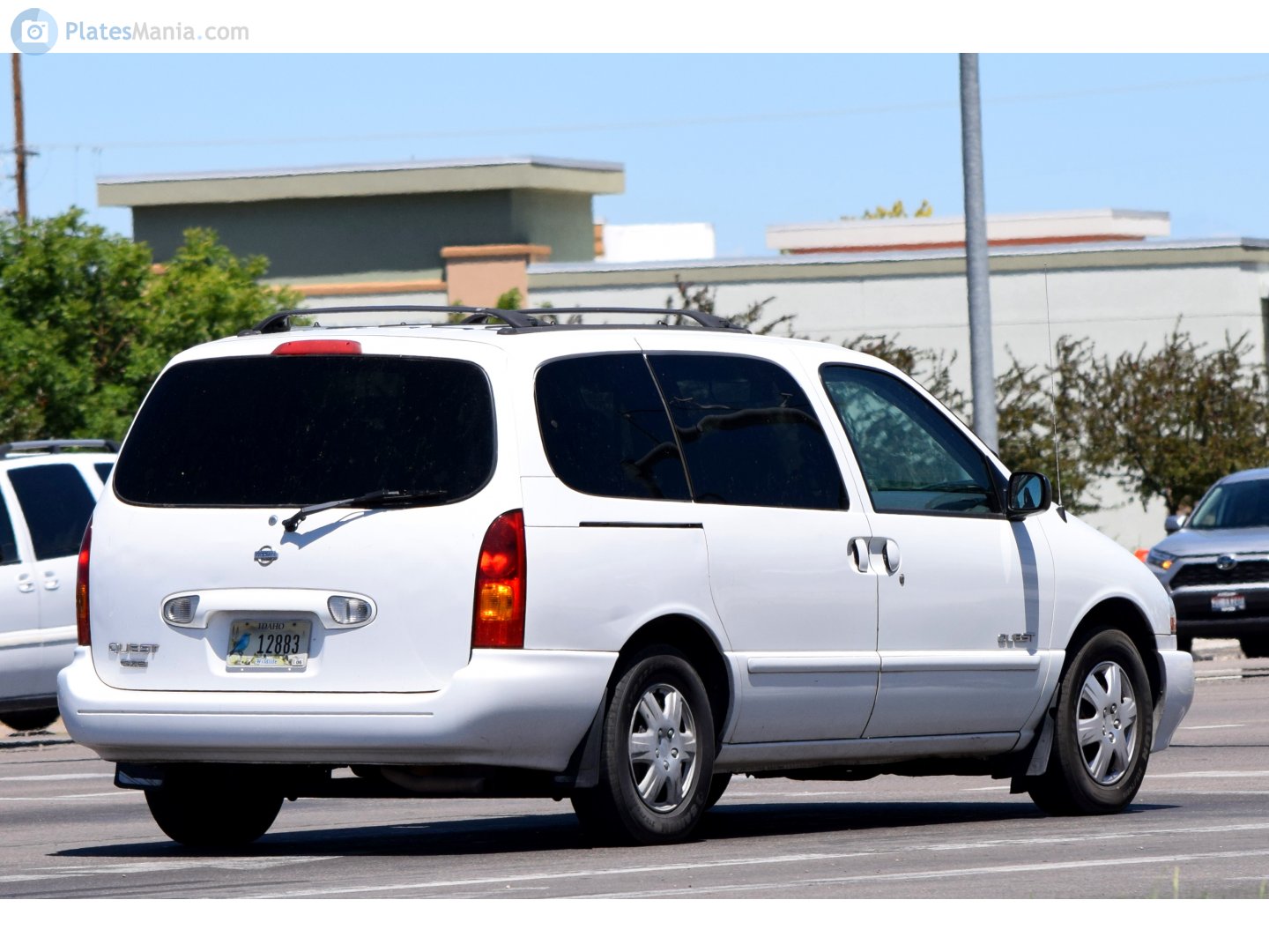 12883, Nissan Quest 2nd gen (V41), 1999–2002
