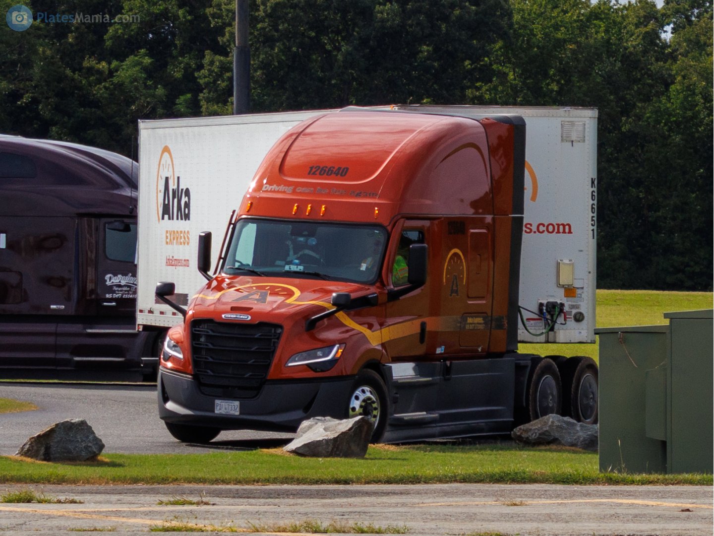 P1047332, Freightliner Cascadia 5th gen (2025–)