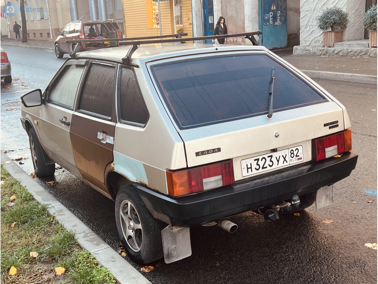 н 323 ух 82, Lada (VAZ) 2109 2109 Спутник (Samara/Forma/Sputnik), 1987–2004 (–2011 for others)