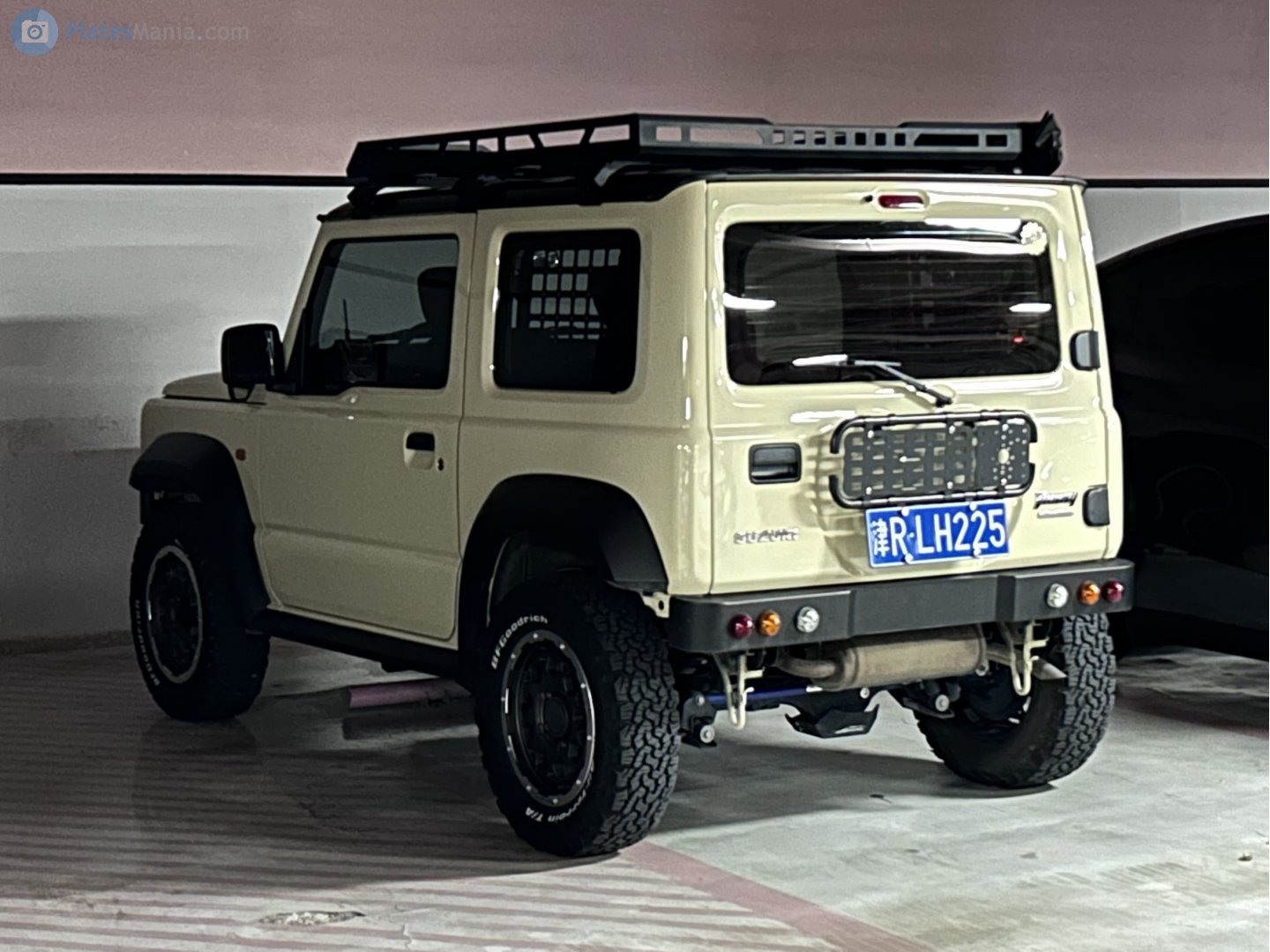 津R·LH225, Suzuki Jimny 4th gen 3-door SUV (JB64W/JB74W), 2018–