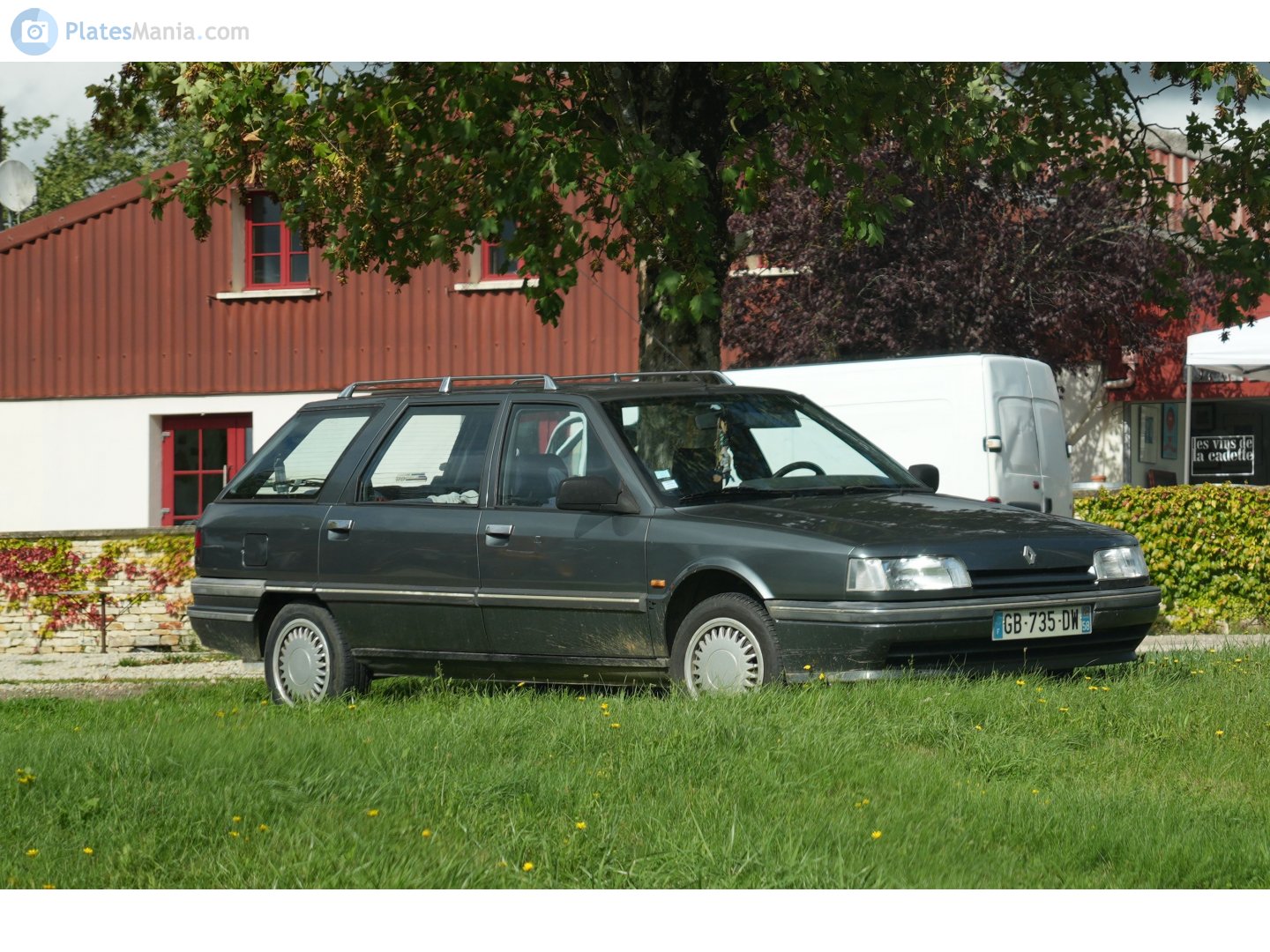 GB-735-DW, Renault 21 1st gen Nevada/Savanna (K48), 1987–1995