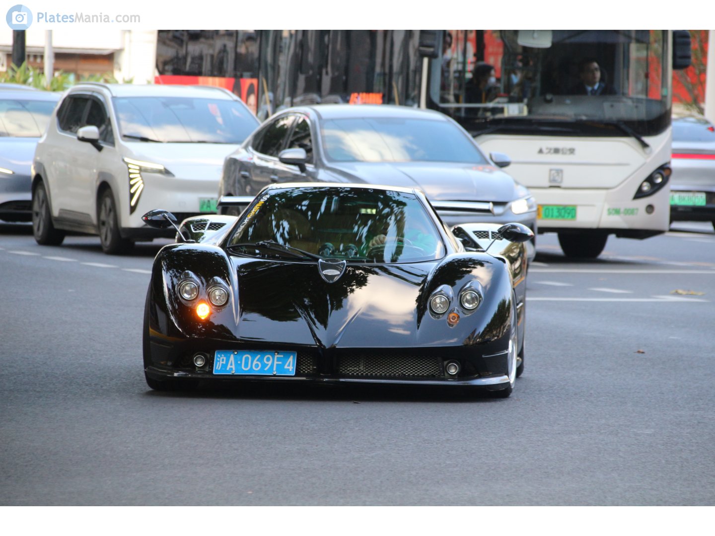 沪A·069F4, Pagani Zonda F, 2005–2011