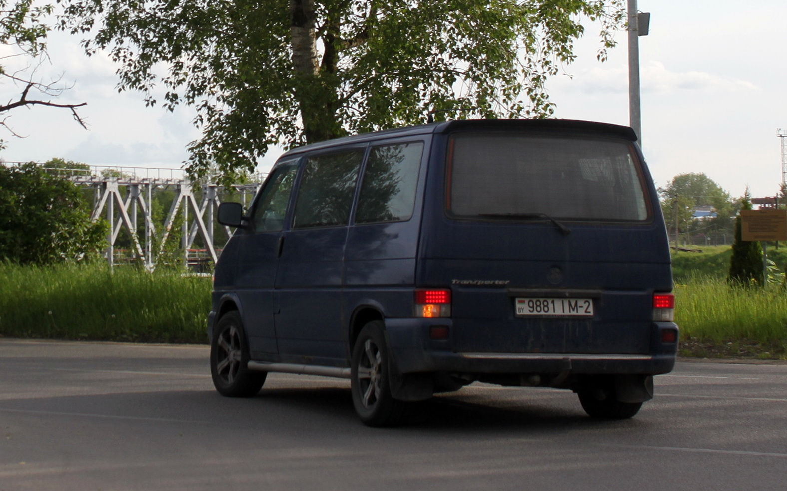 9881 IM-2, Volkswagen Transporter 4th gen Van (T4) (70/7D), 1990–2003
