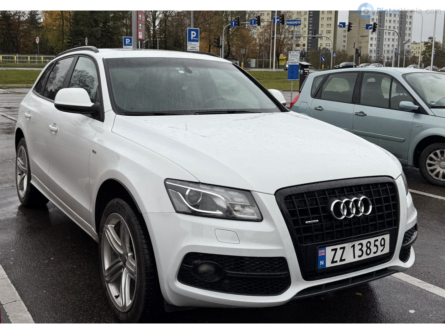 ZZ 13859, Audi Q5 1st gen (8RB), 2008–2017