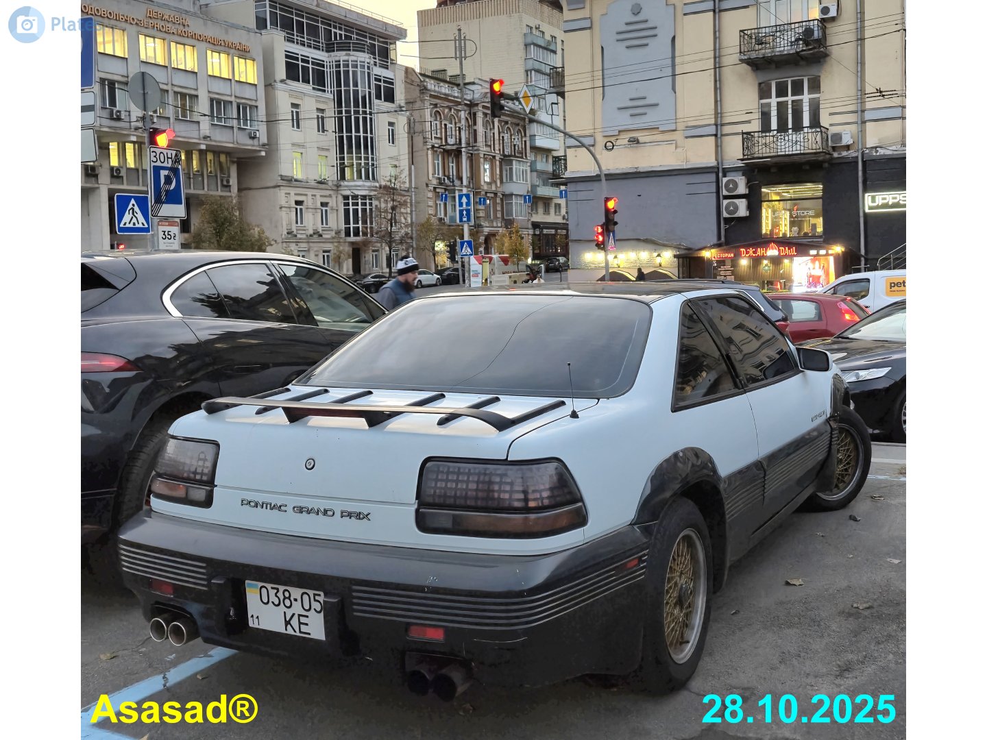 11 038-05 KE, Pontiac Grand Prix 5th gen 2-door Coupé (W-body), 1987–1993