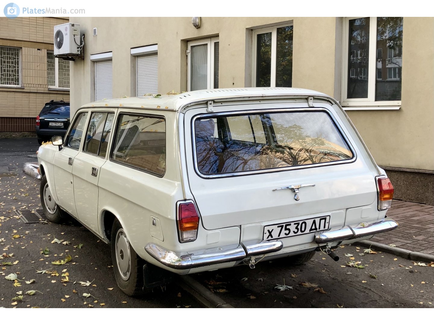 х 7530 ДП, GAZ 24 Волга 24-12 Wagon, facelift, 1987–1992