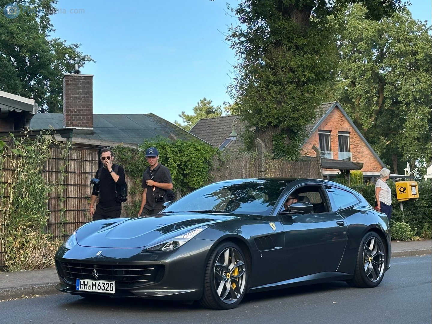 HH M 6320, Ferrari GTC4 Lusso 1st gen (T) (F151M), 2016–2020