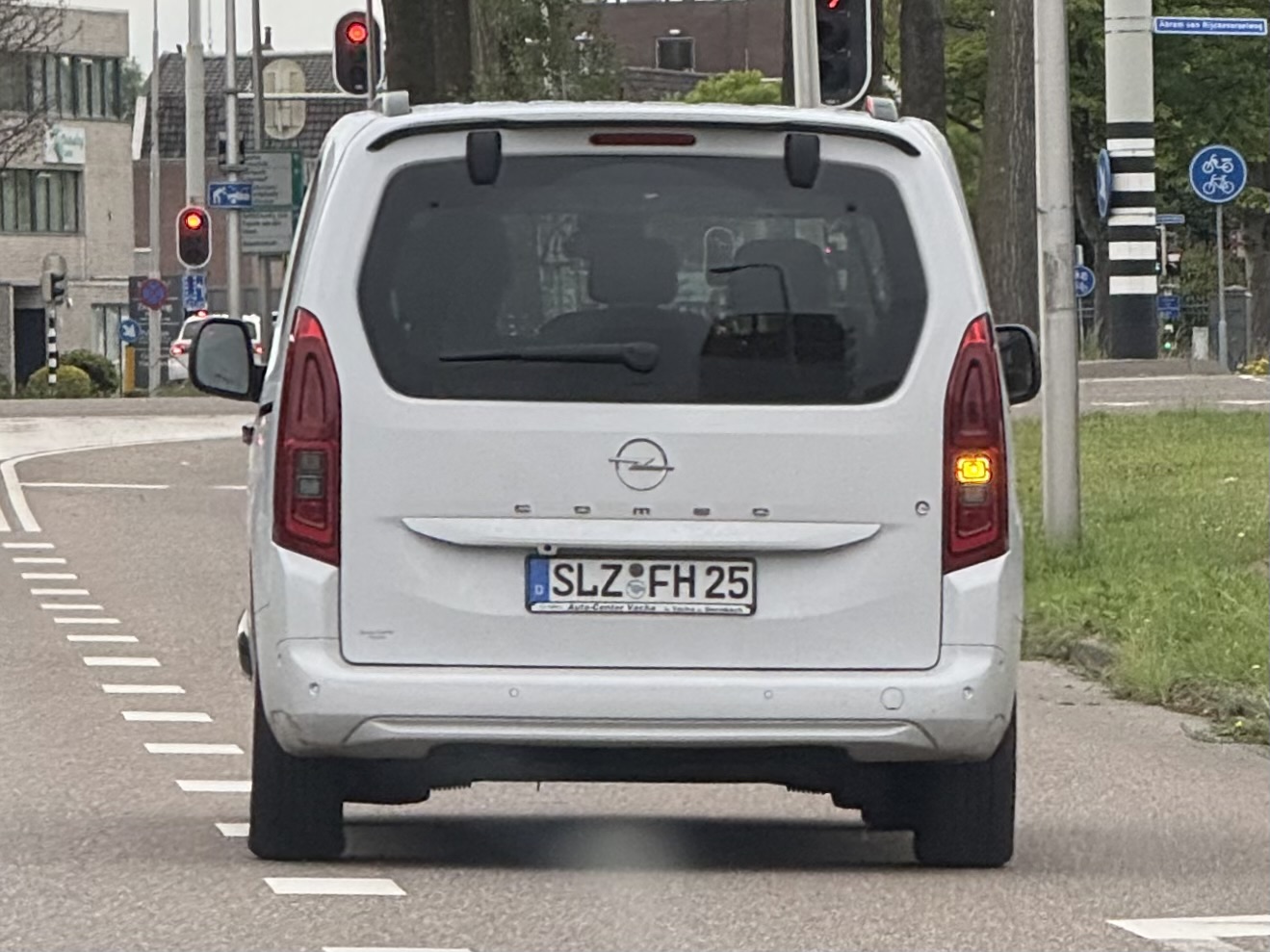 SLZ FH 25, Opel Combo 5th gen Life (E; X19), 2018–2024