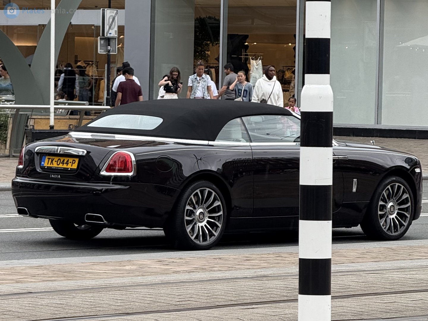 TK-044-P, Rolls-Royce Dawn 1st gen (RR6), 2015–2023