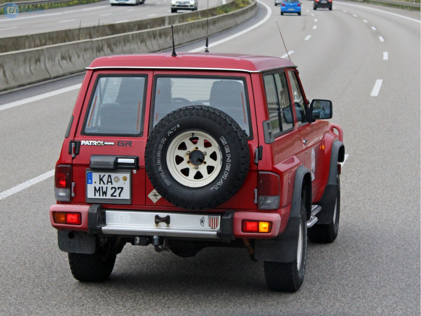 KA MW 27, Nissan Patrol 4th gen 3-door SUV (Y60), 1987–1997