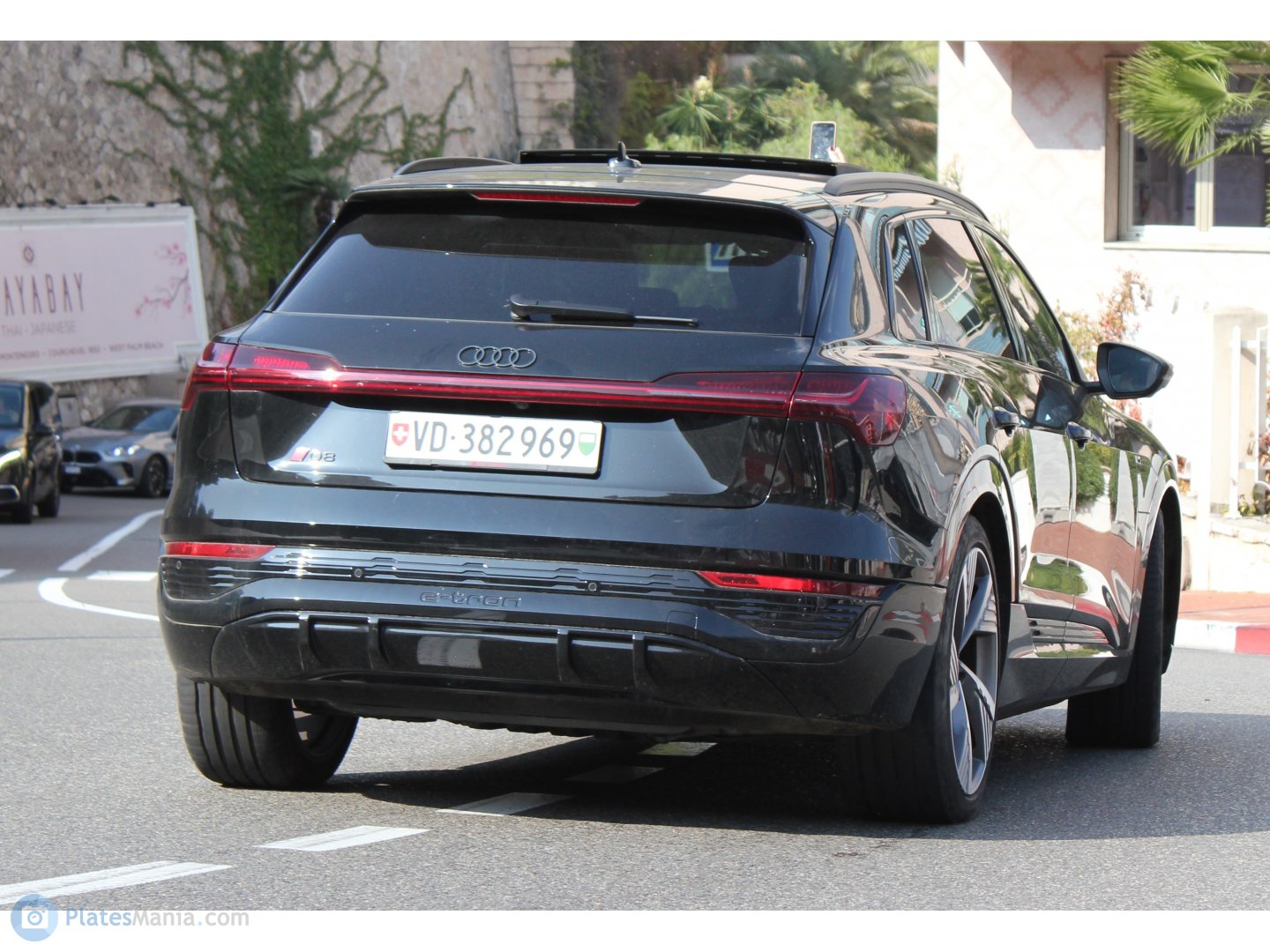 VD 382969, Audi Q8 1st gen e-tron SUV, facelift, 2022–2025