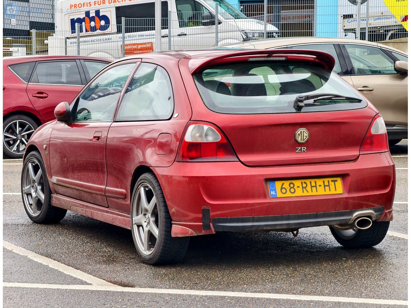 68-RH-HT, MG ZR 1st gen 3-door Hatch (X30), facelift, 2004–2005