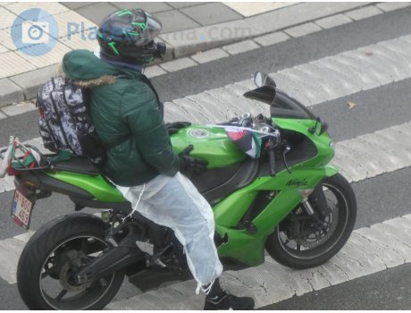 M-BGQ-469, Kawasaki Ninja ZX-6R