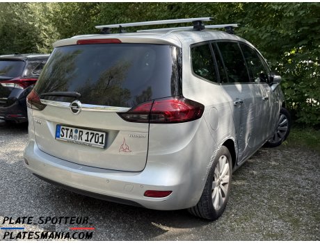 STA R 1701, Opel Zafira