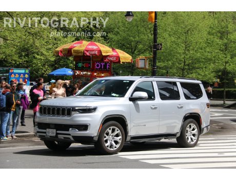 KBU-3066, Jeep Wagoneer