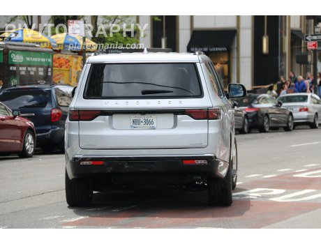 KBU-3066, Jeep Wagoneer