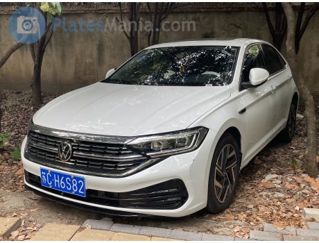 苏C·H6S82, Volkswagen Sagitar