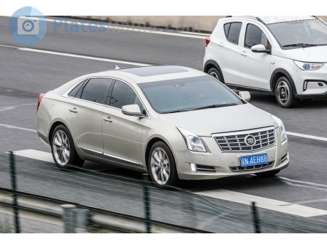 京N·4EH88, Cadillac XTS