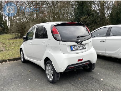 PB QQ 999 E, Peugeot iOn