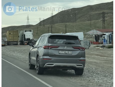 77 MJ 819, Mitsubishi Outlander