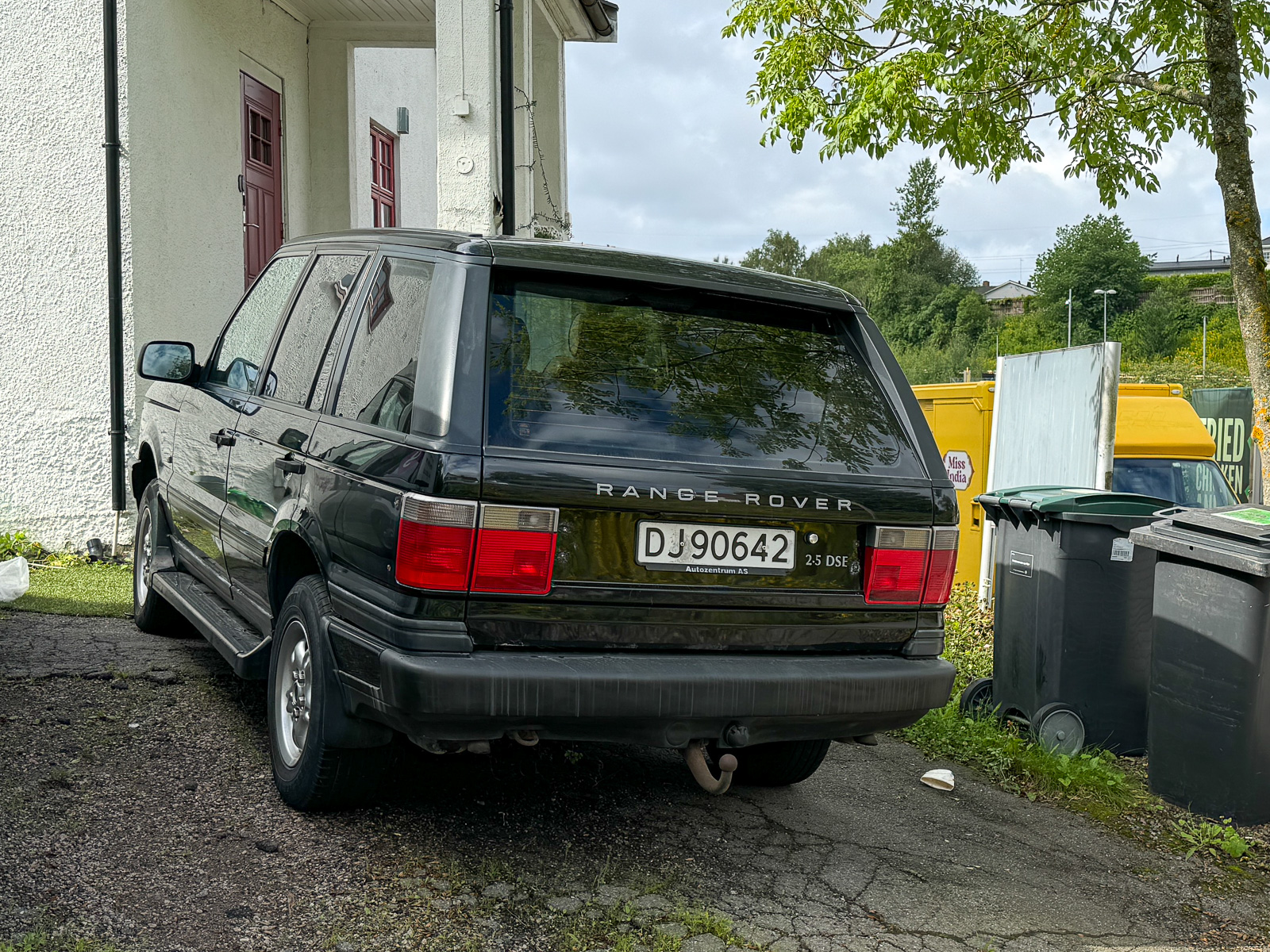 DJ 90642, Land Rover Range Rover 2nd gen (P38A), 1994–2002