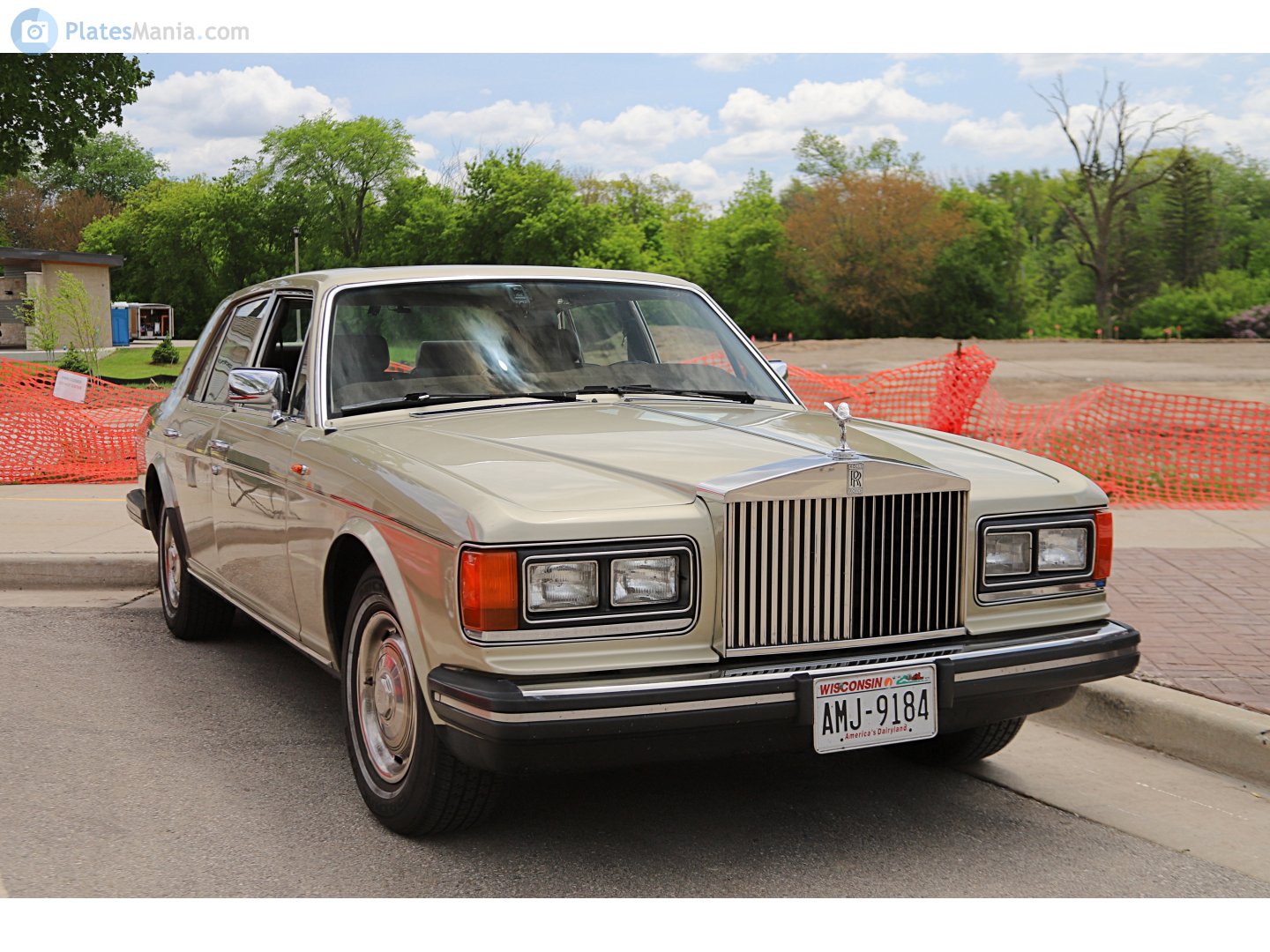 AMJ-9184, Rolls-Royce Silver Spirit 