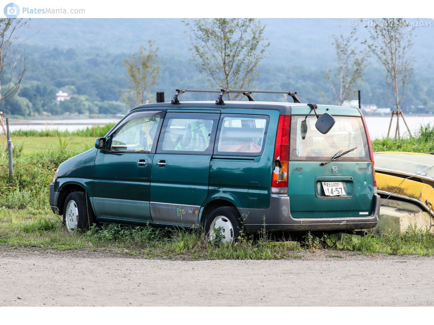 富士山 400 さ 1457, Honda Stepwgn 1st gen (RF1), 1996–2001