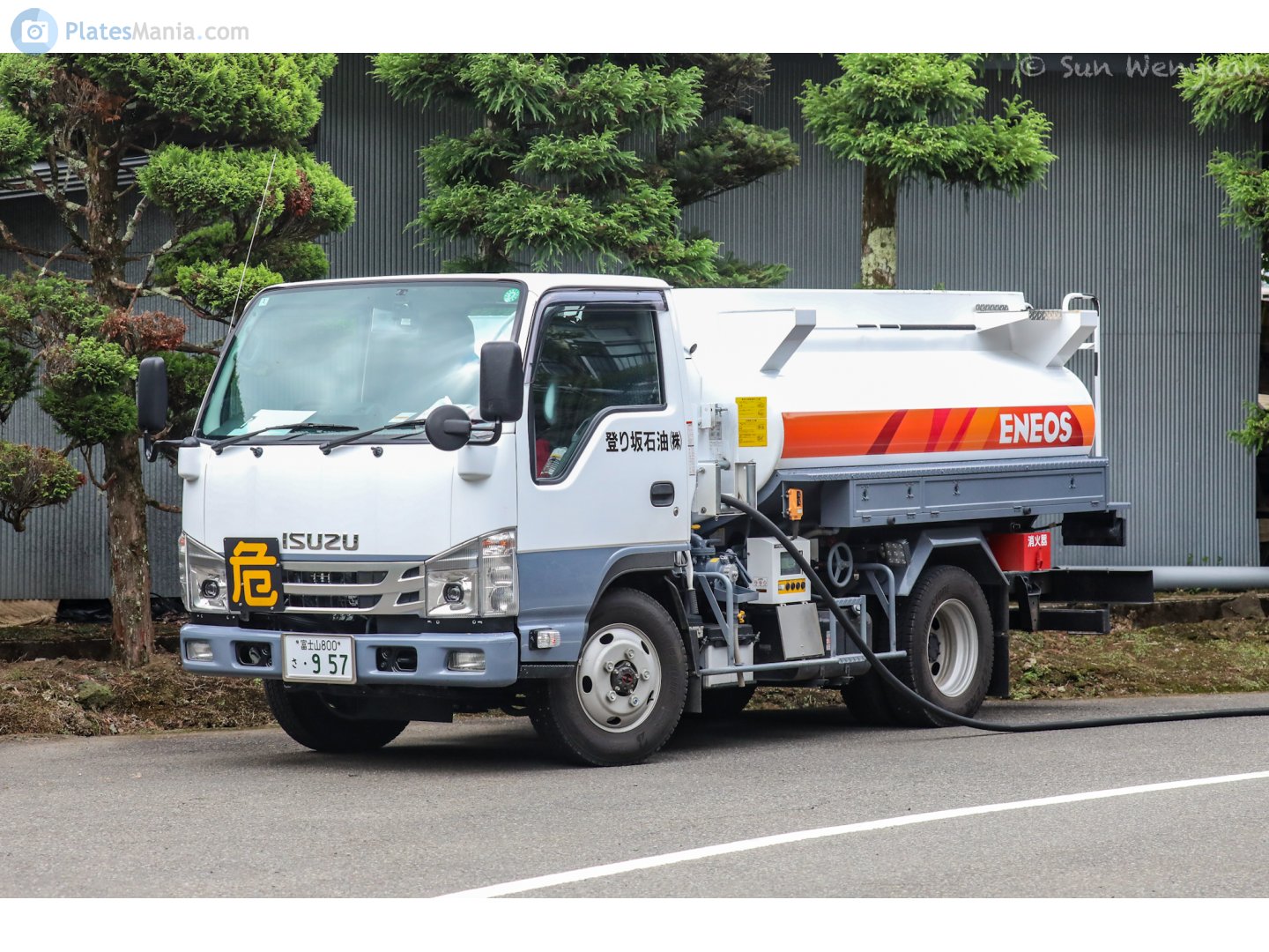 富士山 800 さ 957, Isuzu Elf 6th gen 100 (F24), 2007–2021