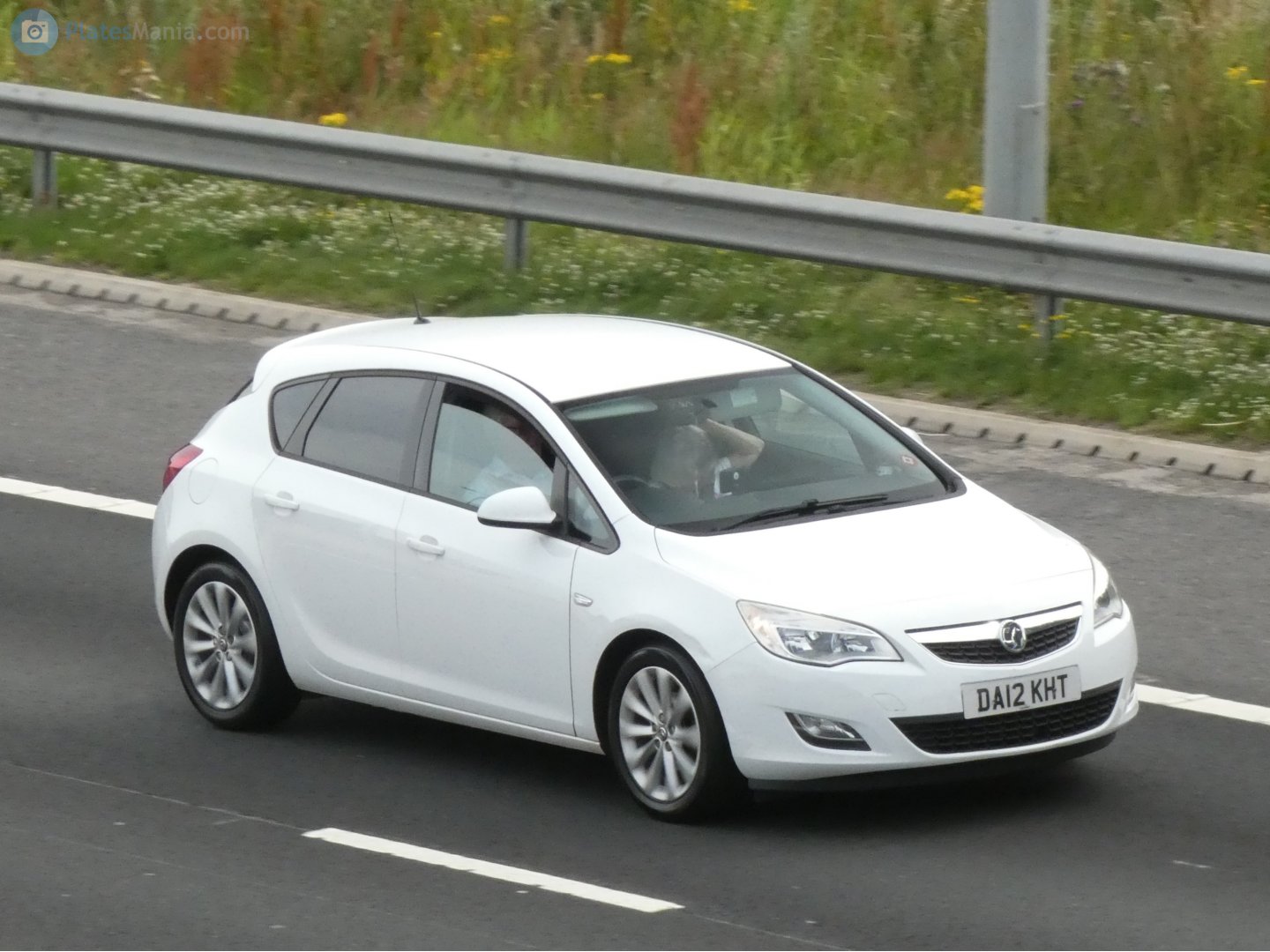 DA12KHT, Vauxhall Astra 6th gen Hatch (J; P10), 2009–2015