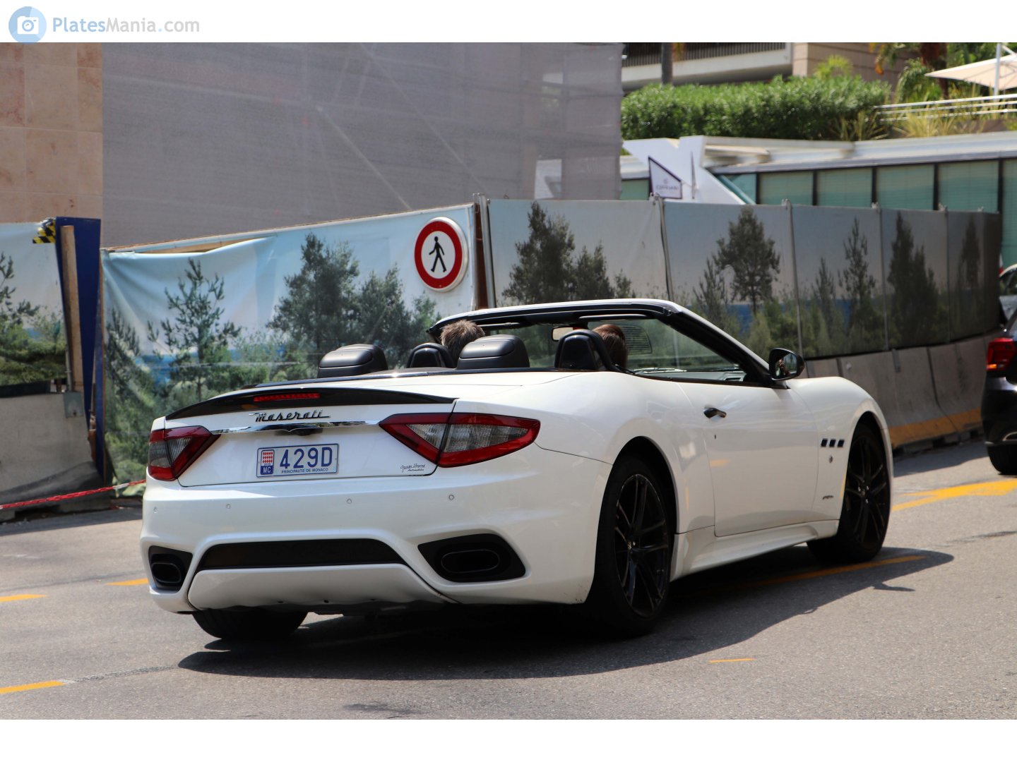 429D, Maserati GranCabrio 1st gen (M145), 2009–2019
