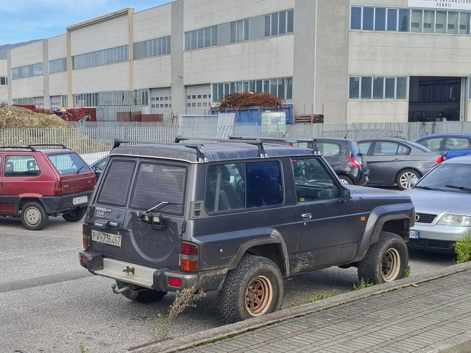 PV 736467, Nissan Patrol 4th gen 3-door SUV (Y60), 1987–1997