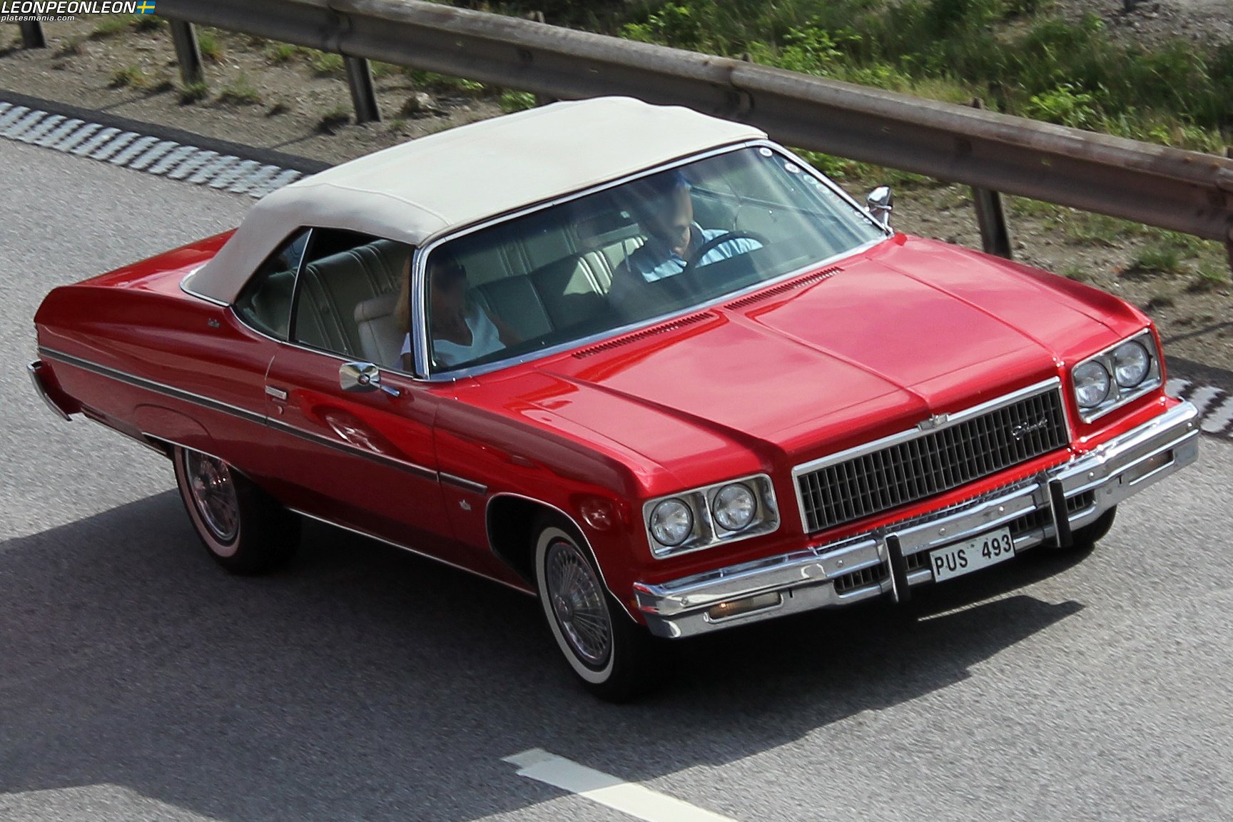 PUS 493, Chevrolet Caprice 2nd gen 1975 2-door Convertible (67; B-body), 4th facelift, 1974–1975