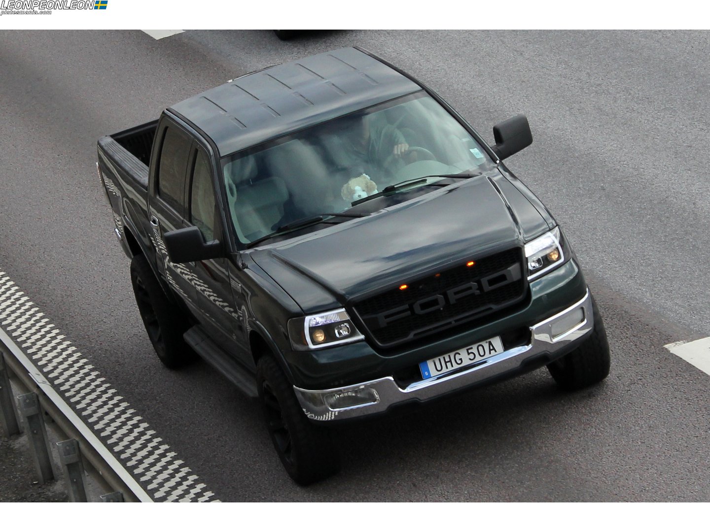 UHG 50A, Ford F-150 11th gen (P221), 2003–2008