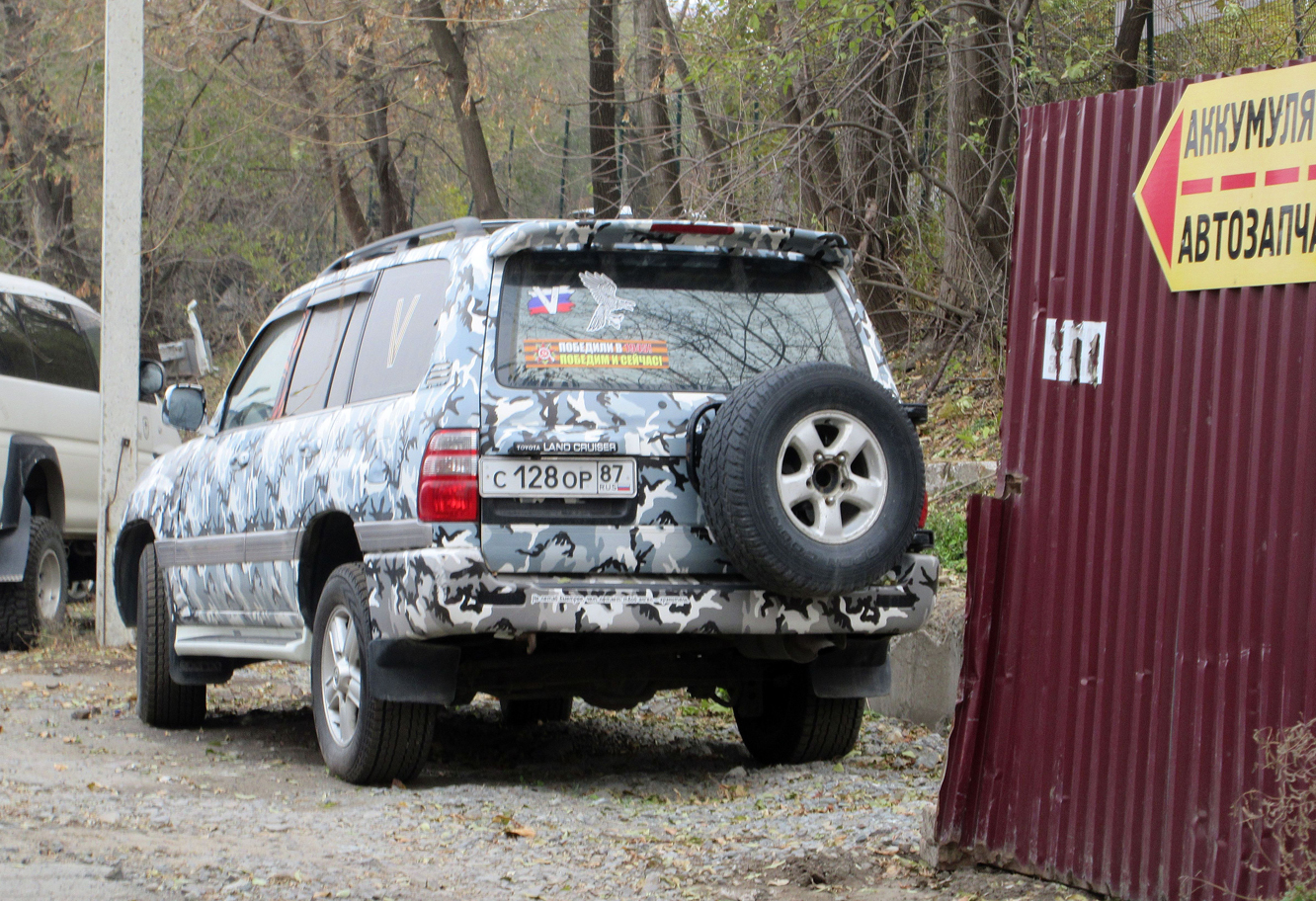 с 128 ор 87, Toyota Land Cruiser 100 (J100), 1998–2007
