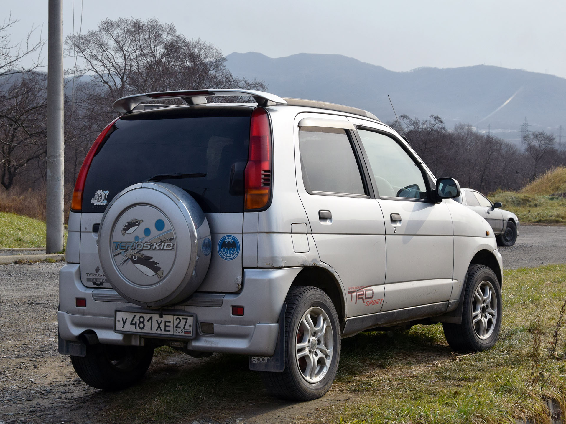 у 481 хе 27, Daihatsu Terios Kid 1st gen (J100), 1998–2012