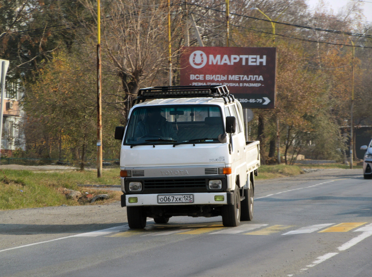 о 067 хк 125, Toyota HiAce 3rd gen Truck (H80/H90), 1985–1995
