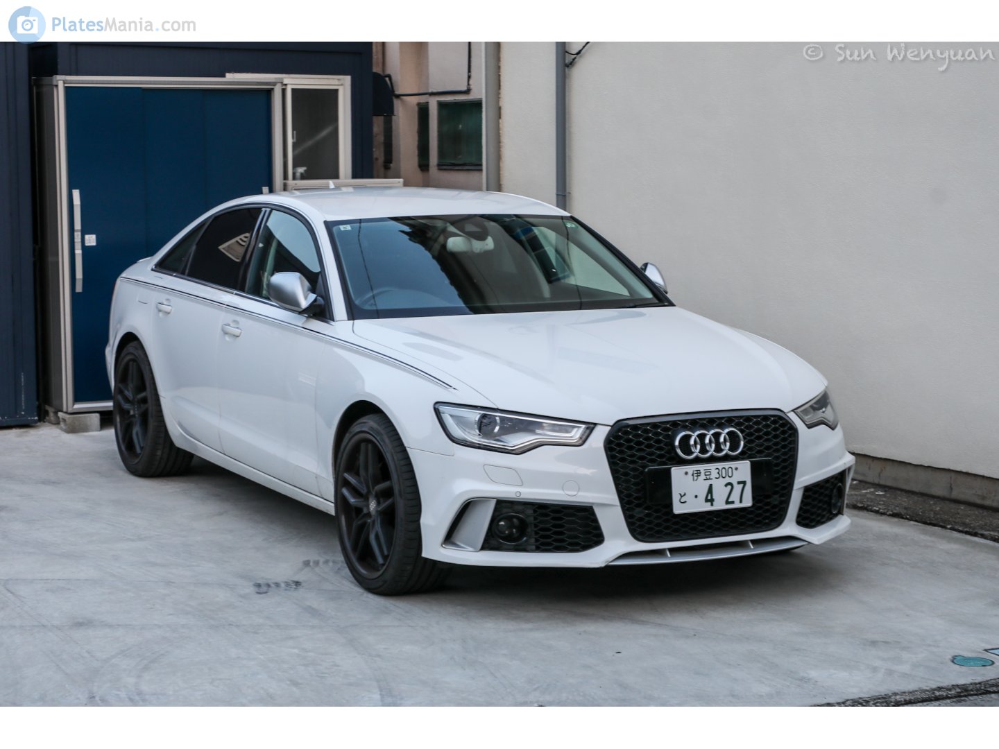 伊豆 300 と 427, Audi A6 4th gen Sedan (C7/4G2/4GC), 2011–2018