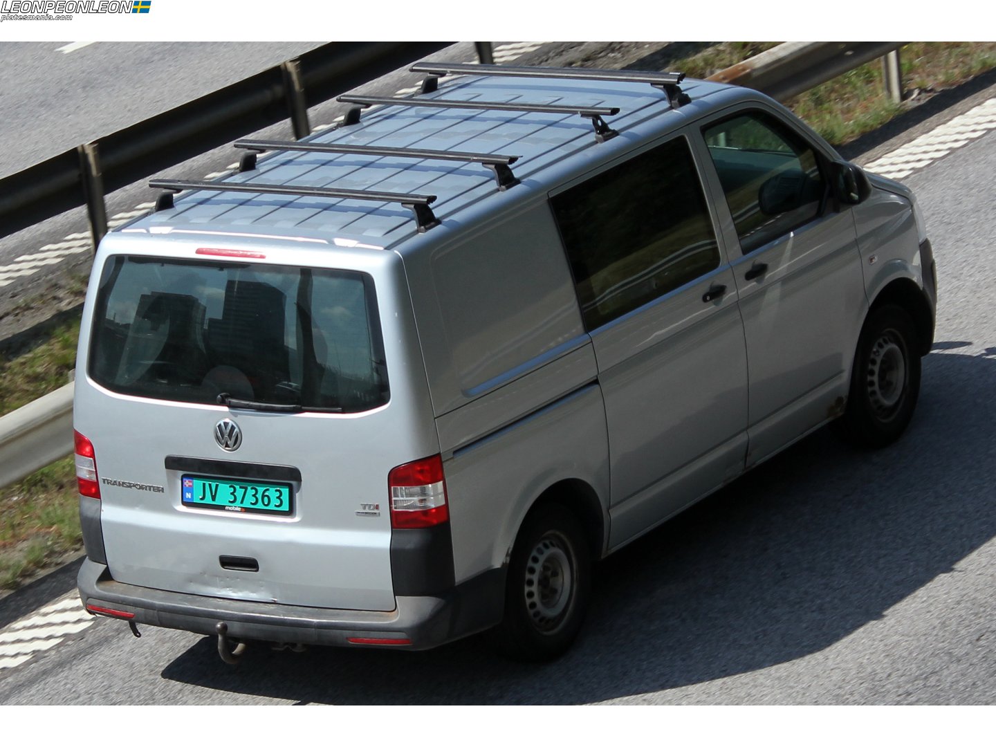 JV 37363, Volkswagen Transporter 5th gen Van (T5) (7E/7H), 2003–2009