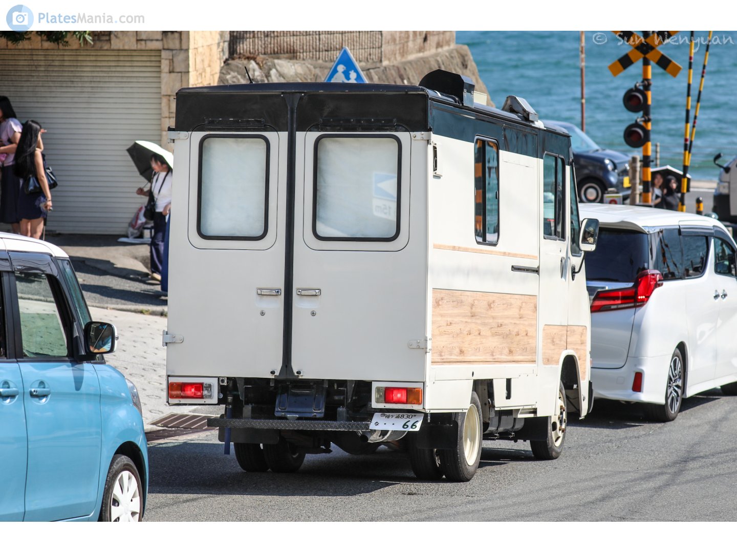 袖ヶ浦 830 な 66, Toyota Quick Delivery 1st gen (100), 1982–1985