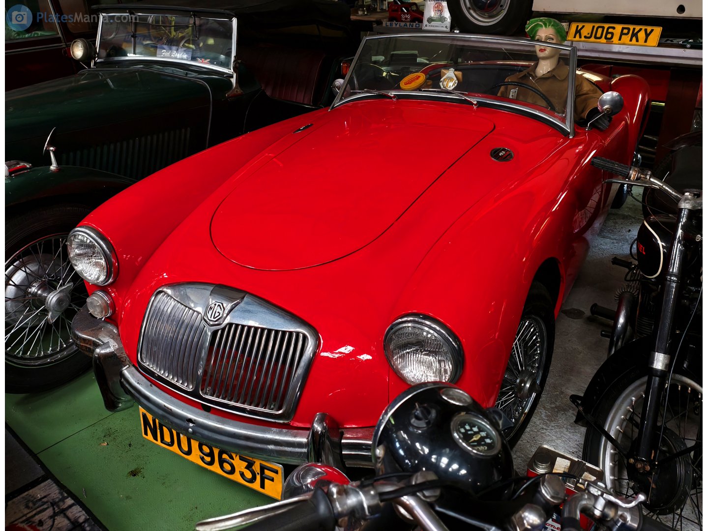 NDU963F, License plate without vehicle 